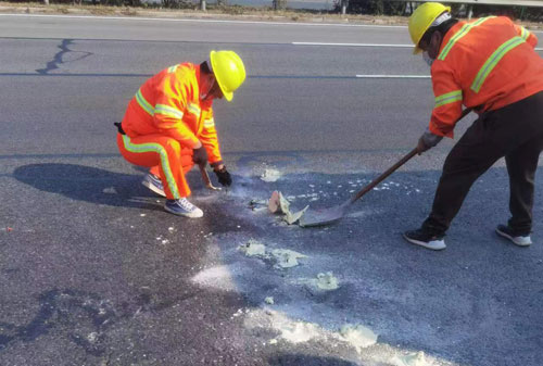 东营公路下沉注浆加固